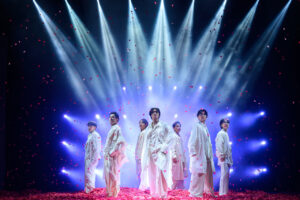 熱狂と興奮に包まれた名古屋(2025年5月1日)の夜！ 御園座にIMP.の輝きが降臨！アクションなどでステージを華やかに彩った。